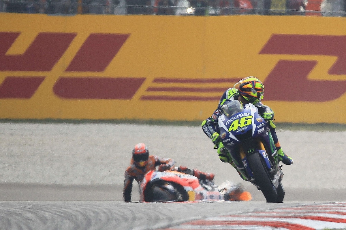 Why Rossi and Marquez Sepang 'kick' still divides fans 10 years later
