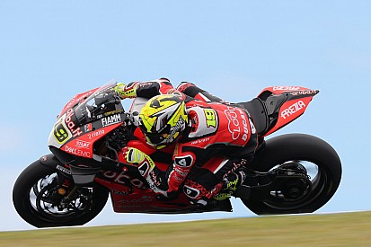 Phillip Island WSBK 1. yarış: Bautista 15 saniye farkla kazandı, Toprak altıncı oldu!
