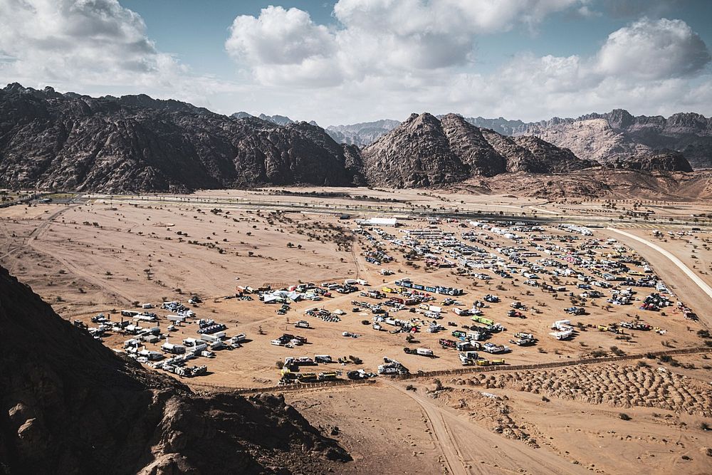 Le bivouac de la premi&egrave;re &eacute;tape