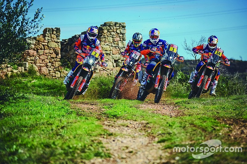 La 'armada' de KTM, lista para seguir reinando en el Dakar