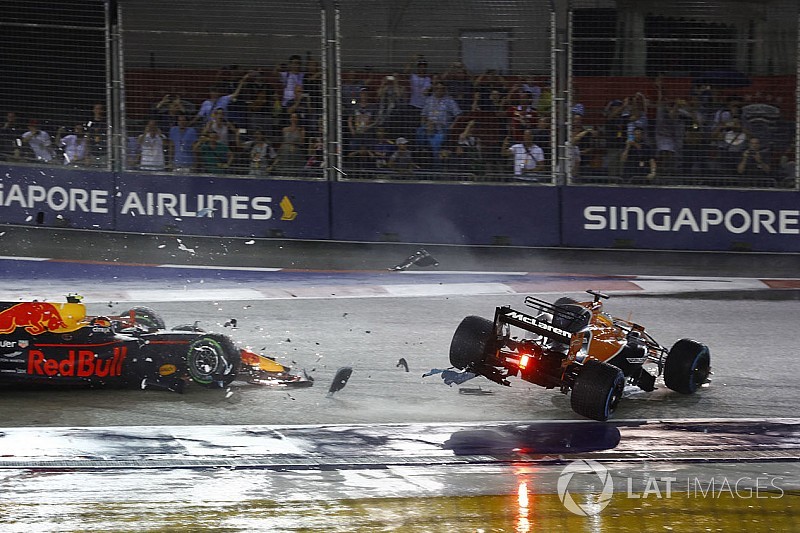 Alonso lamenta perda de pódio “garantido” em Cingapura