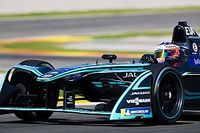 Evans lidera la segunda pr&aacute;ctica y Buemi al muro 