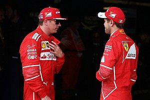 Duelo entre compañeros en clasificación GP de Gran Bretaña 