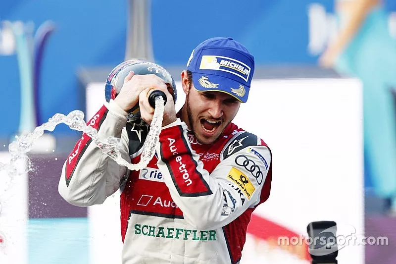 Podium : le vainqueur Daniel Abt, Audi Sport ABT Schaeffler (disqualifi&eacute;)