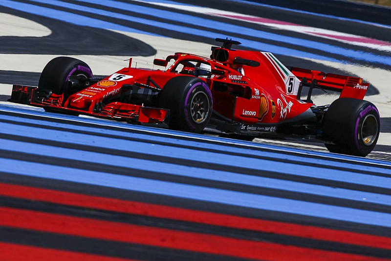 Vettel, Ferrari'nin tek tur performansından endişeli değil