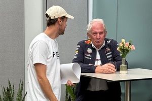 Vettel dice que Marko fue "el arquitecto" en el &eacute;xito de Red Bull en la F1