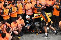 Steiner pide a McLaren dejar sus juegos y tomar una decisión sobre el campeonato