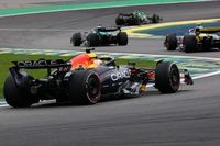 F1: Red Bull explorou 'ponto fraco' em diretrizes da FIA para trocar motor de Verstappen; entenda