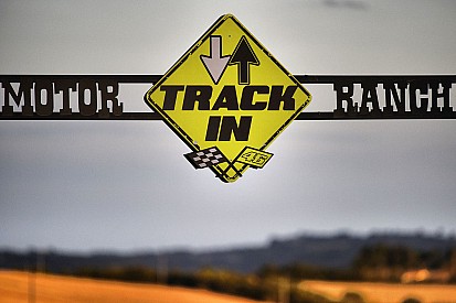 Auf Valentino Rossis Ranch: "100 Kilometer der Champions" mit Stars