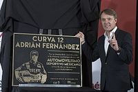 Adrián Fernández ya tiene su curva