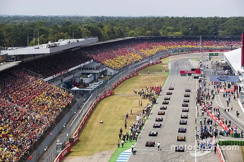 Formation lap