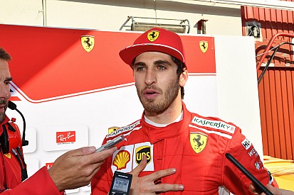 A Ferrari két juniorja vezeti a Saubert a Német Nagydíj első szabadedzésén