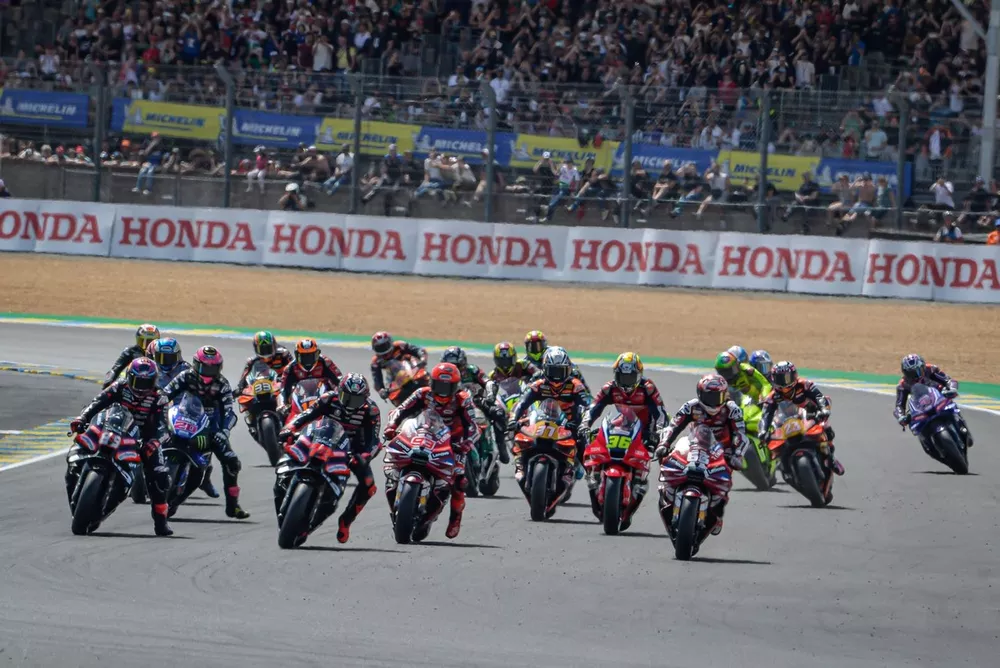 Sprint race start