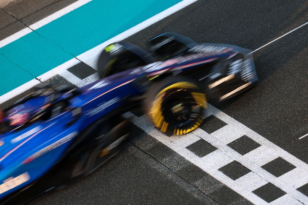 Alexander Albon, Williams