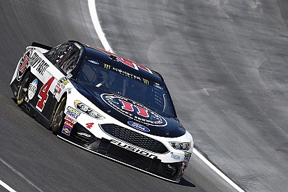 Harvick claims Texas pole as nine cars miss qualifying