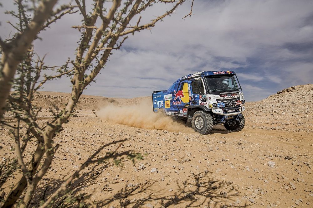 #500 Kamaz - Master: Dmitry Sotnikov, Ruslan Akhmadeev, Ilgiz Akhmetzianov