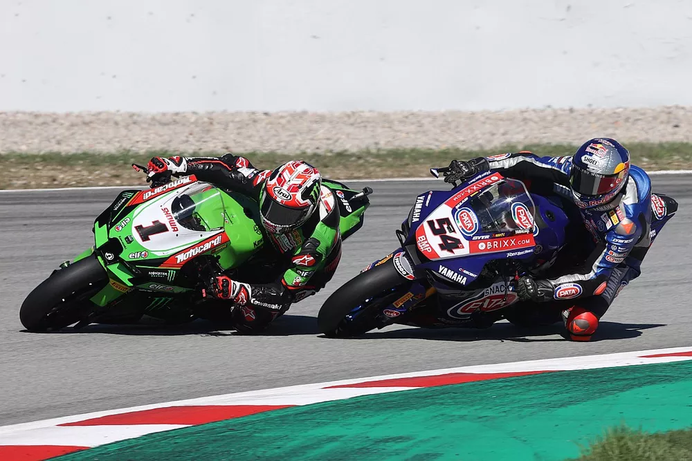 Jonathan Rea, Kawasaki Racing Team WorldSBK, Toprak Razgatlioglu, PATA Yamaha WorldSBK Team