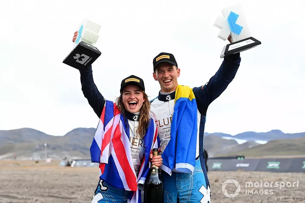 Race winner, Catie Munnings, Timmy Hansen, Andretti United Extreme E  