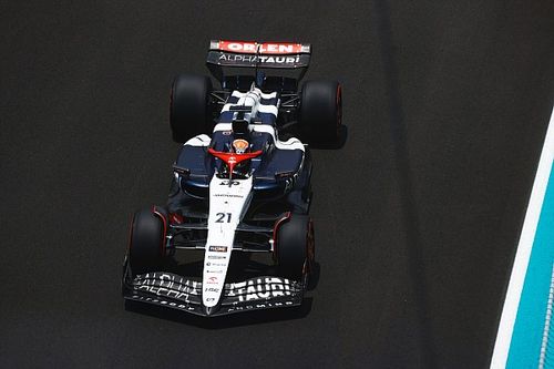 Helmut Marko aclaró la situación de De Vries ante rumores