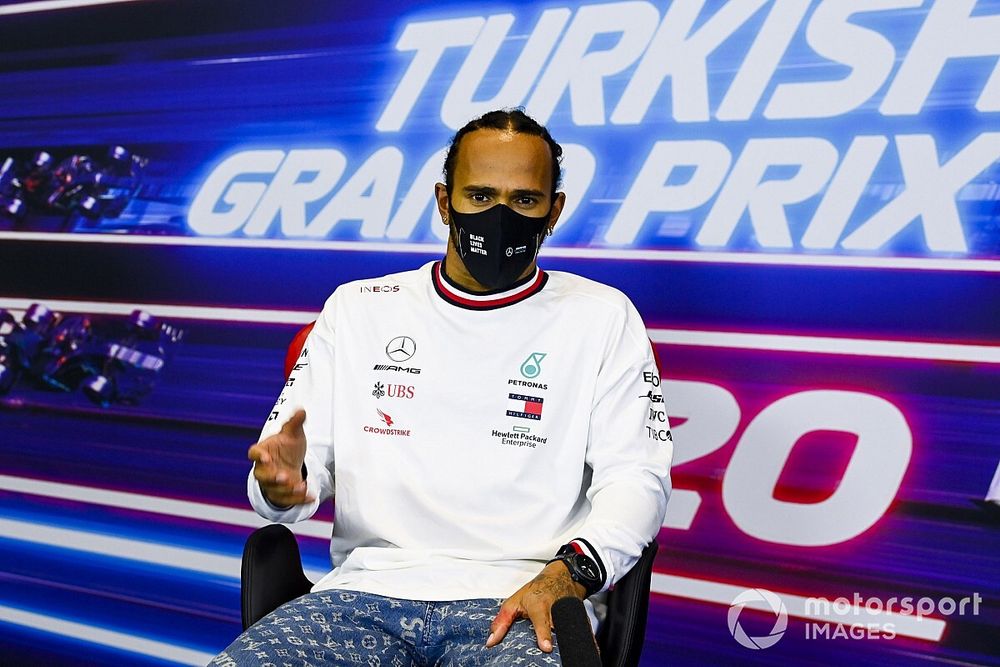 Race Winner Lewis Hamilton, Mercedes-AMG F1 in the press conference 