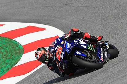 Viñales y Rossi arrancan mandando en Silverstone