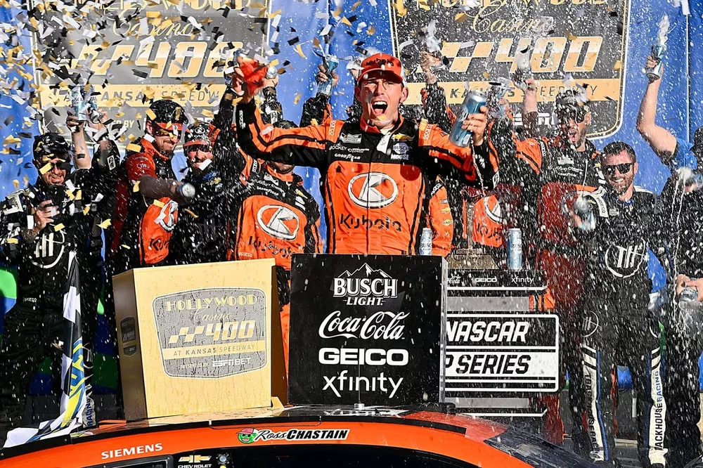 Ross Chastain, Trackhouse Racing, Kubota Chevrolet Camaro