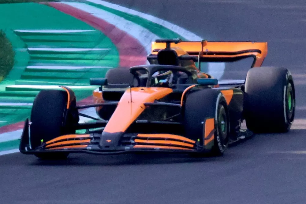 Pato O'Ward, McLaren, nei test di Imola