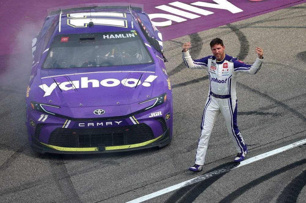 Denny Hamlin, Joe Gibbs Racing Toyota