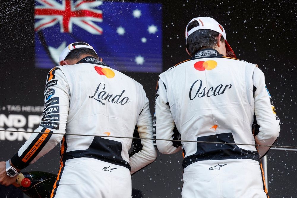 Lando Norris, McLaren, Oscar Piastri, McLaren