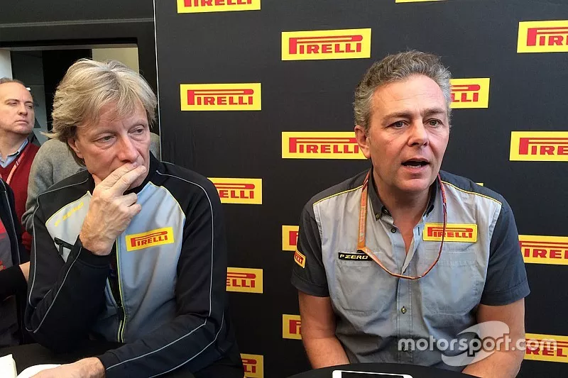 Mario Isola, direttore sportivo Pirelli, Roberto Boccafogli, direttore della comunicazione F1 Pirelli