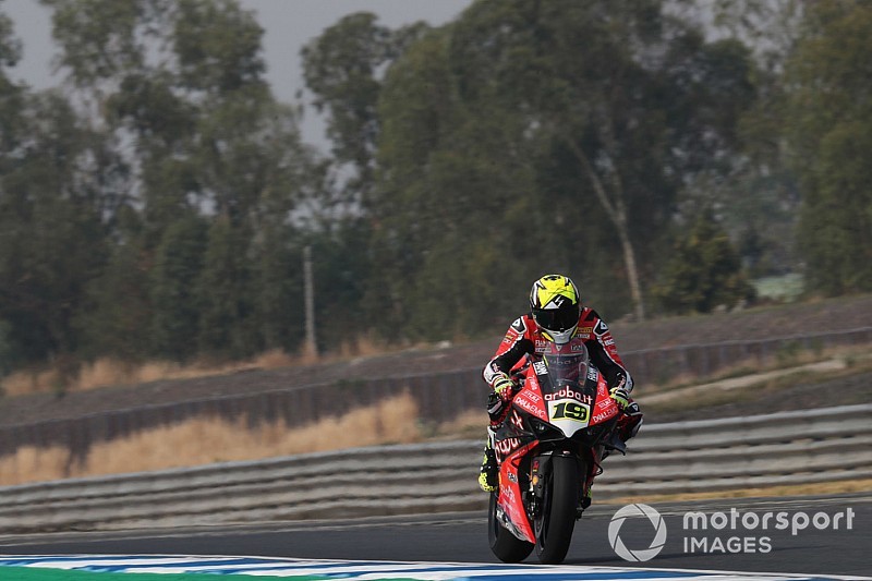 Buriram WSBK: Kırmızı bayrakla durdurulan Superpole yarışını Bautista kazandı