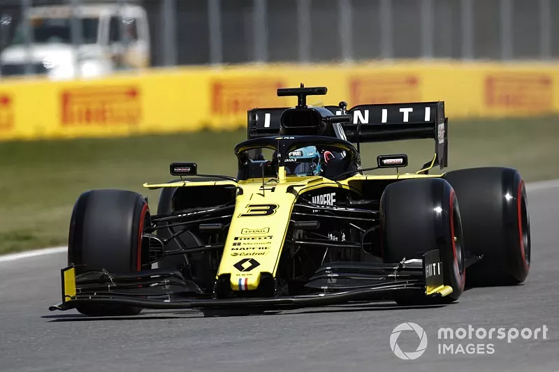 Daniel Ricciardo, Renault F1 Team R.S.19
