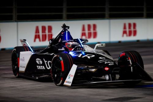 Evans logra la pole de la F&oacute;rmula E en Londres y Cassidy sale 17&ordm;