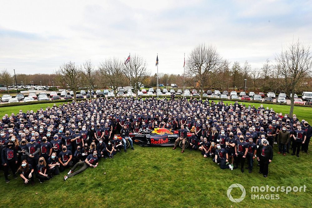 Max Verstappen, Red Bull Racing with the team