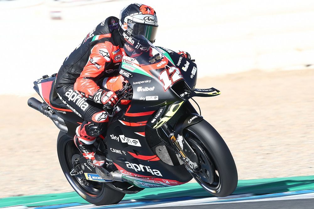 Maverick Vi&ntilde;ales, Aprilia Racing Team