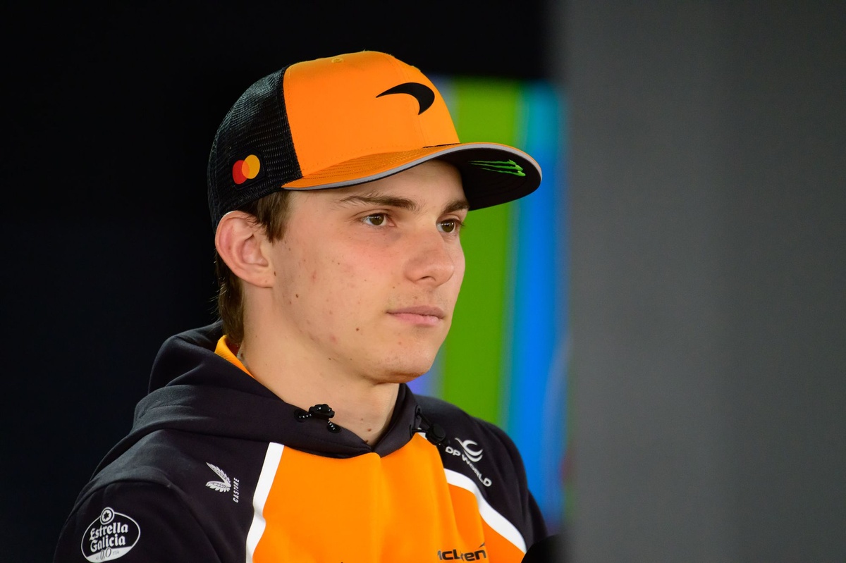 ピアストリ、10秒ペナルティで優勝逃し憮然「セーフティカー中は