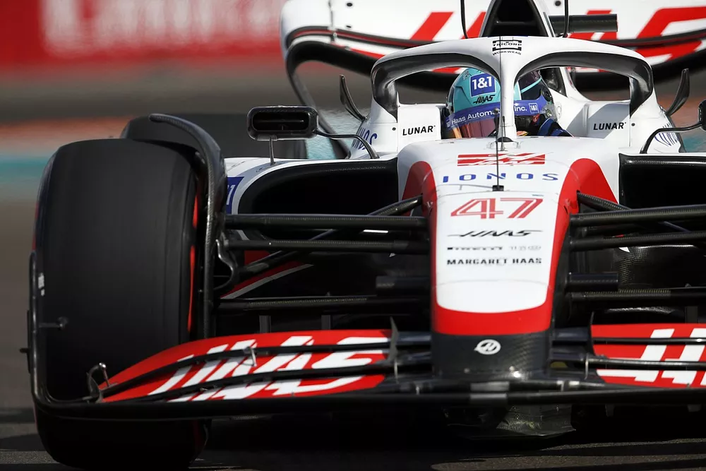 Mick Schumacher, Haas VF-22