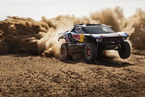 Los favoritos en los coches para ganar el Dakar 2025 en Arabia Saudita