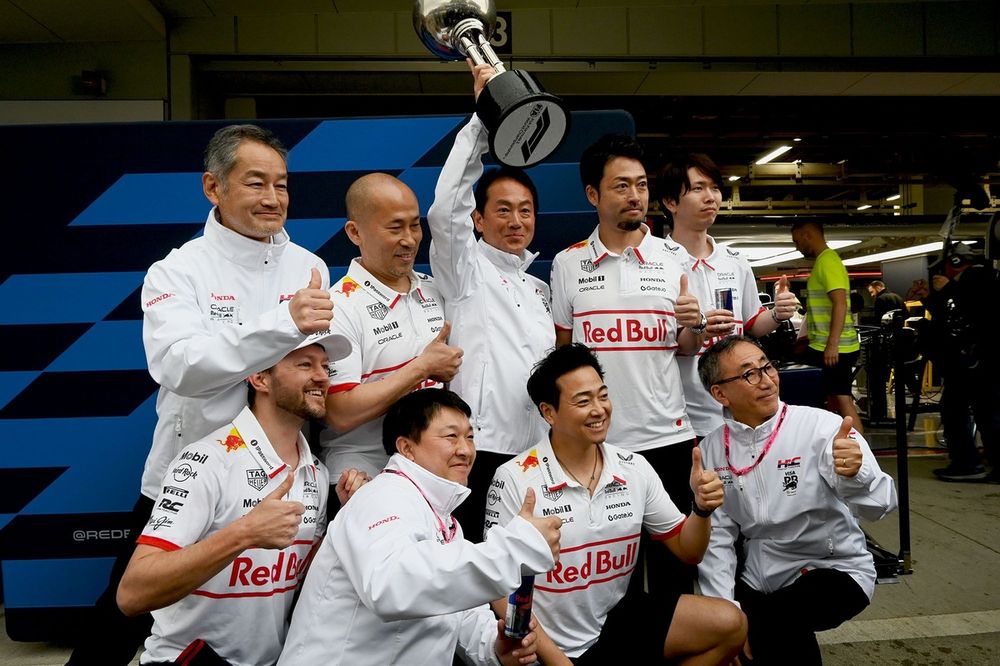 フェルスタッペン別注 1/43 レッドブル 2025年 日本GP 優勝 1 / レッドブル|1/43スケール【購入数制限有/おひとり様1個まで