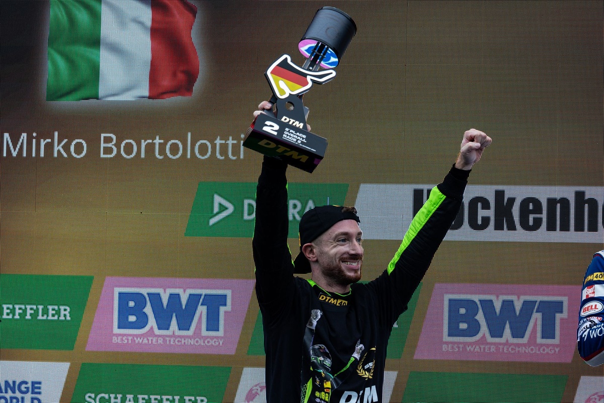 Lamborghini explains Mirko Bortolotti's move from Abt to Grasser in DTM