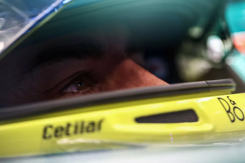 Fernando Alonso, Aston Martin Racing
