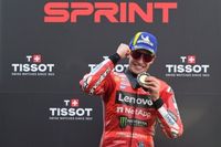 Márquez no se deja llevar por el dominio al sprint en Tailandia