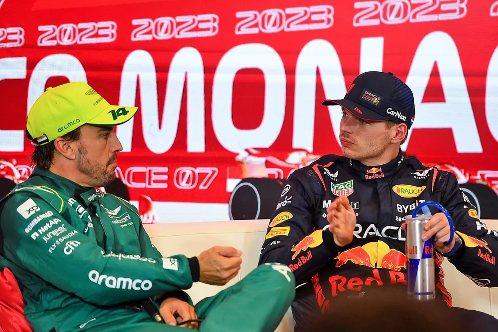 Fernando Alonso, Aston Martin F1 Team, pole man Max Verstappen, Red Bull Racing, in the post Qualifying Press Conference