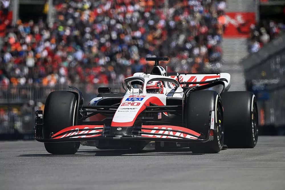 Kevin Magnussen, Haas VF-22