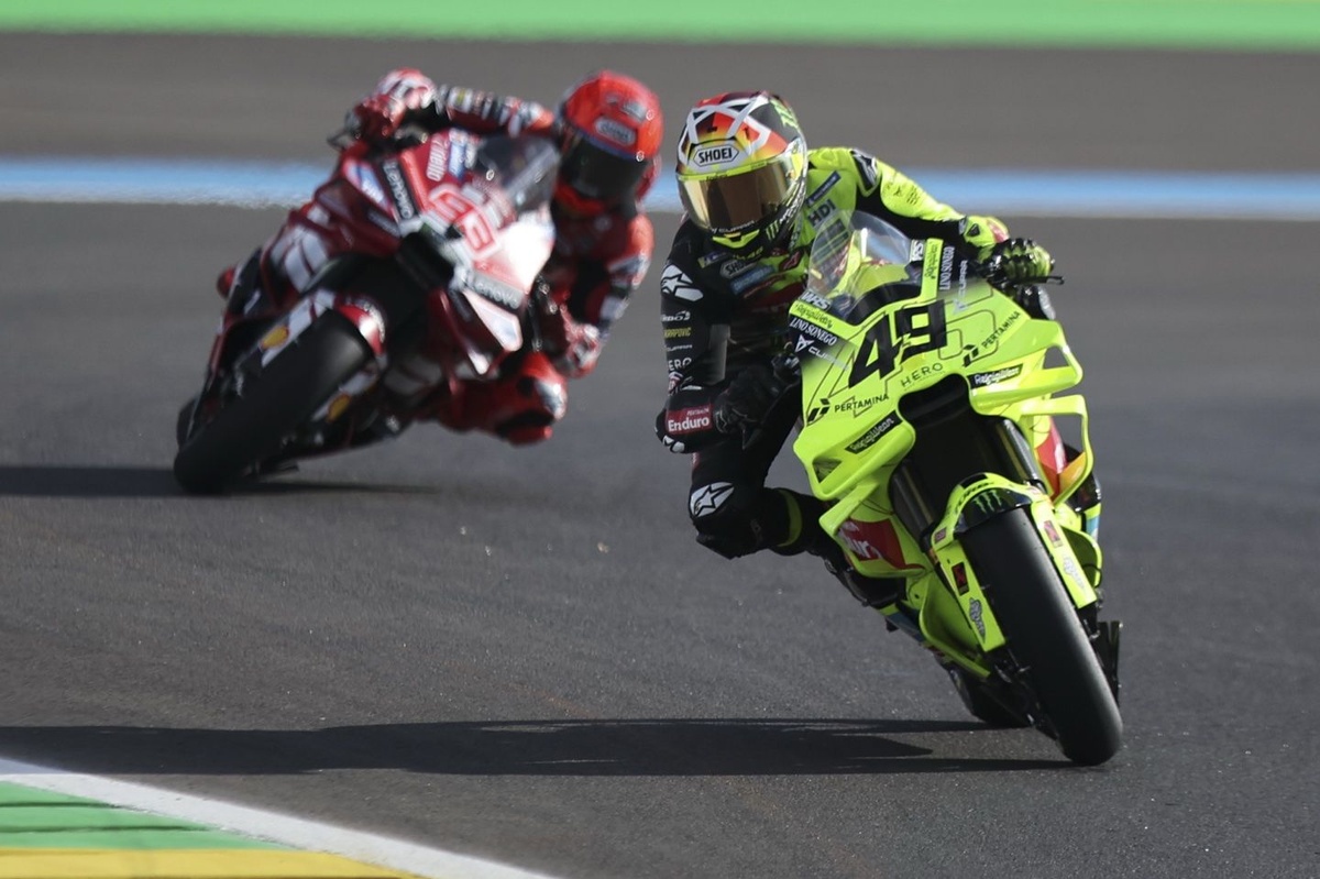 Di Giannantonio en quête d'une victoire pour sauver sa place en MotoGP