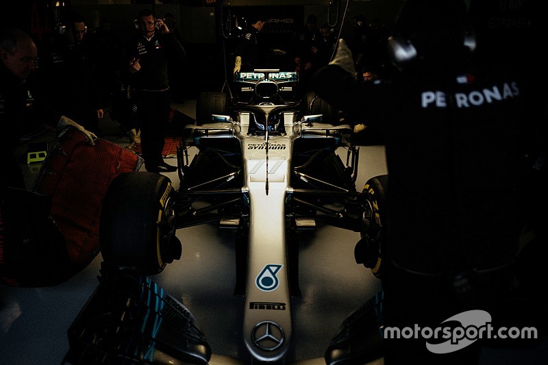 Technique - Les dessous de la Mercedes W09