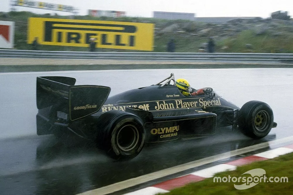 F1 ロータス Lotus 9T アイルトンセナ ポルトガルGP アイルトン・セナ、F1初勝利から35年。運を味方に、大雨エストリルを