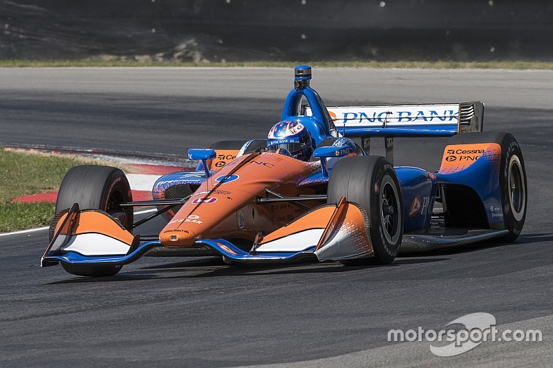 Dixon to remain with Ganassi