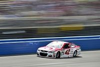 Cancelada la clasificación en Bristol: Larson sale desde la pole 