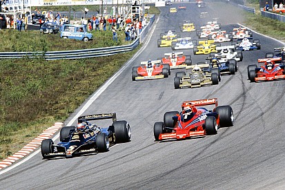 Rosberg: F1 harus ambil inspirasi dari era ground-effect